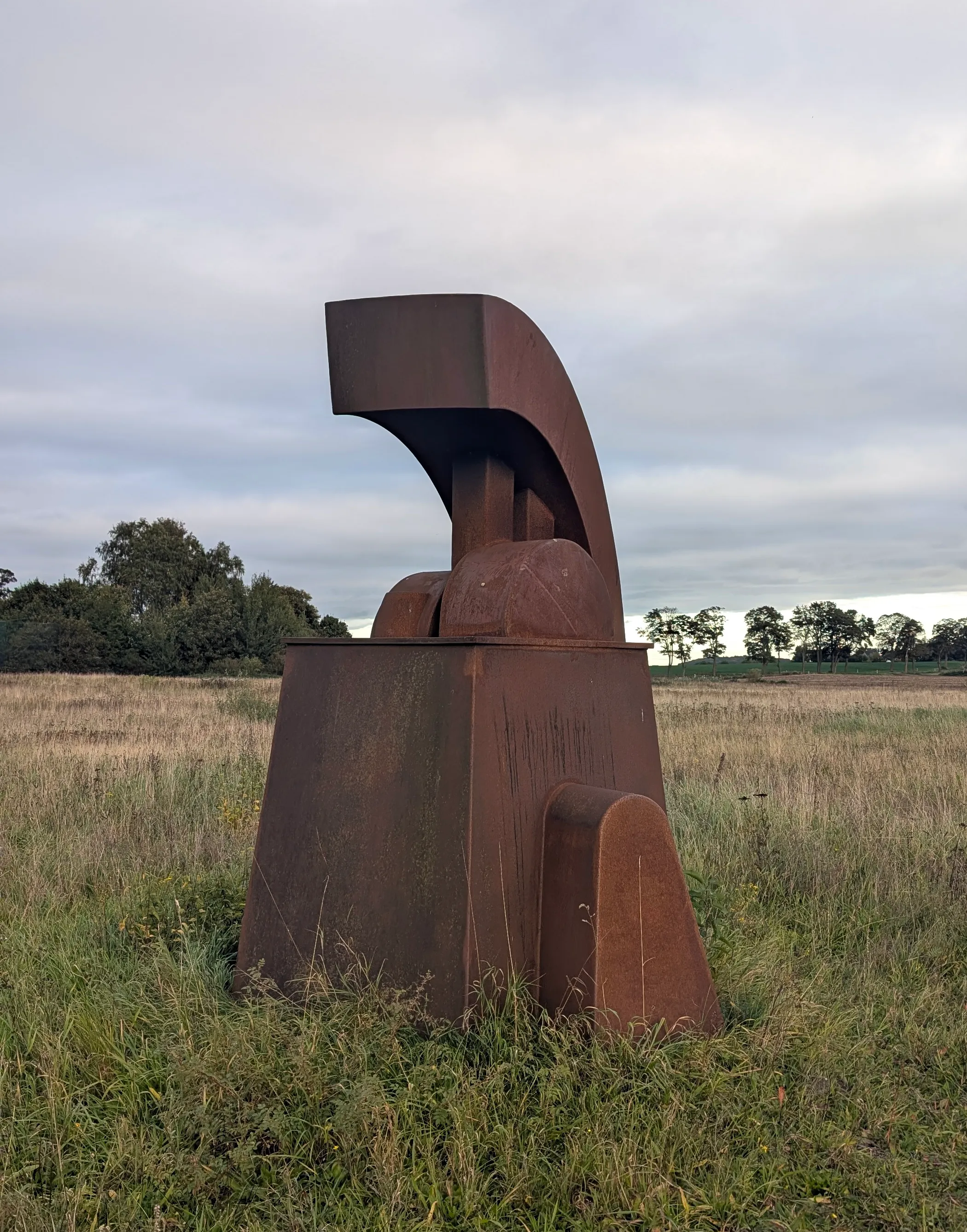 Cauce (2025), Acero corten, 180 x 120 x 60 cm. Obra de muestra.